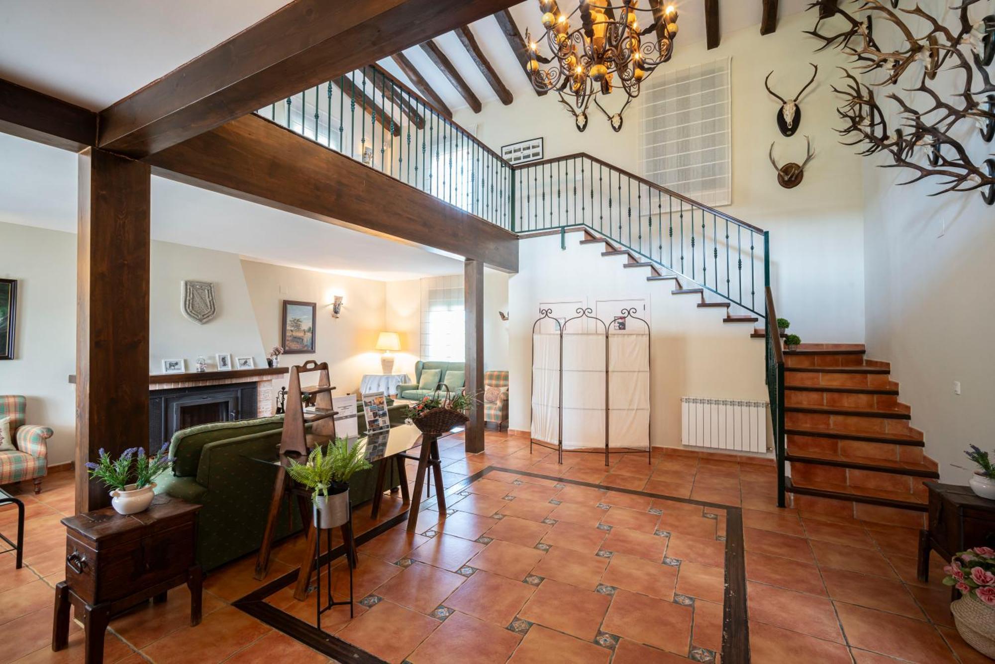 Casa Rural La Sierra De Monfraguee 말파르티다데플라센시아 외부 사진